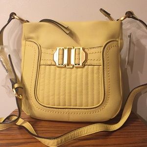 B. Makowsky Cross body bag